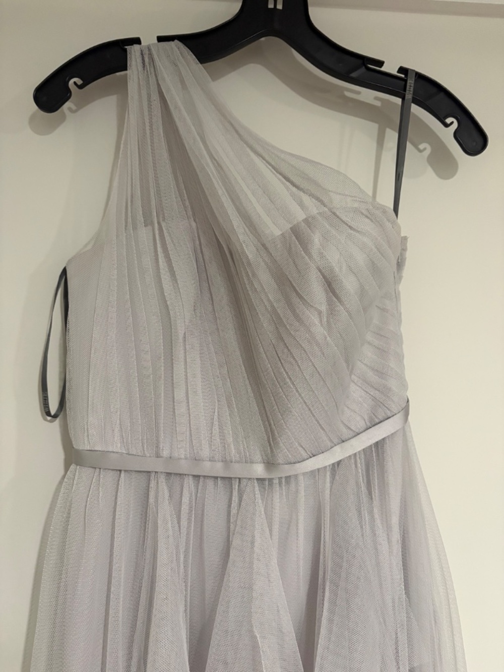 Dress - Picture 6 of 9